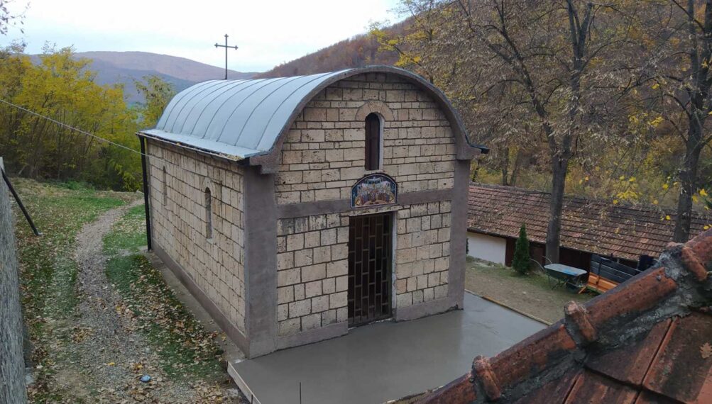 Επισκοπή Ράσκας: Οι επιθέσεις σε εκκλησίες έχουν εθνικό και θρησκευτικό υπόβαθρο