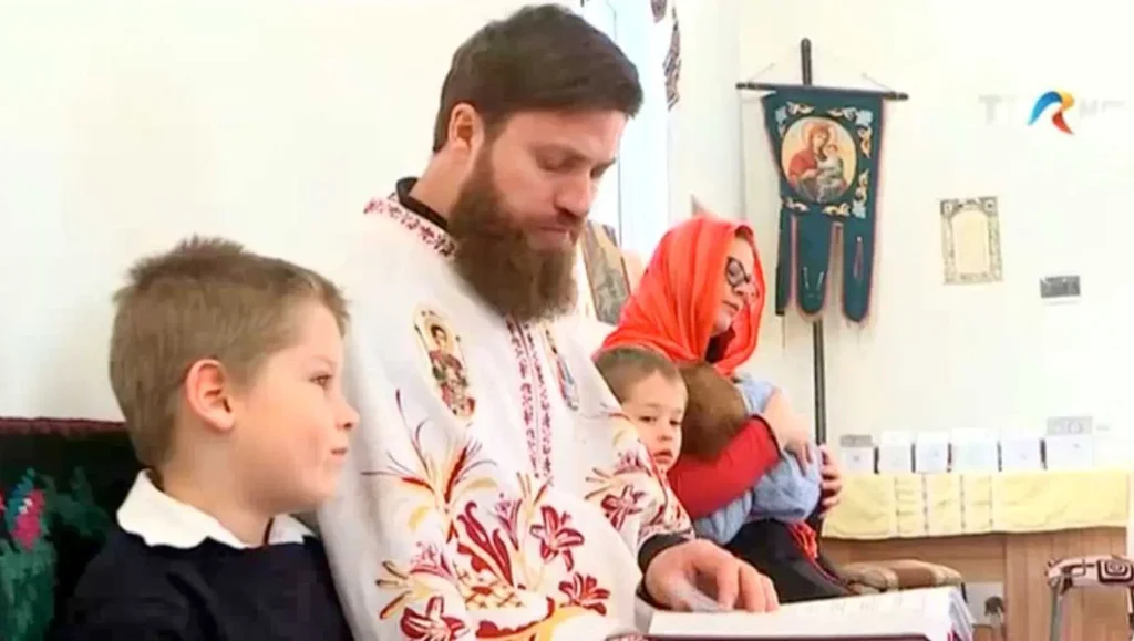 Povestea preotului din Vaslui care a ales Basarabia: Părintele Ioan Bejan provine dintr-o familie cu 17 copii