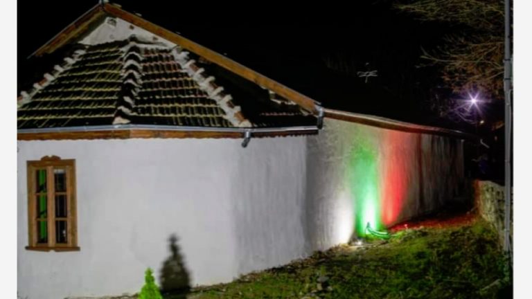 Православният храм в Крета е с нова, обновена фасада