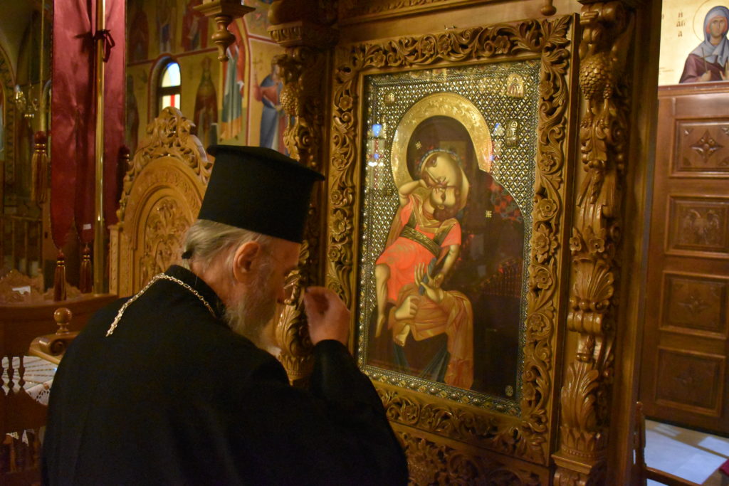 Επίσκεψη Μητροπολίτη Ναυπάκτου στην Ιερά Μητρόπολη Καστορίας