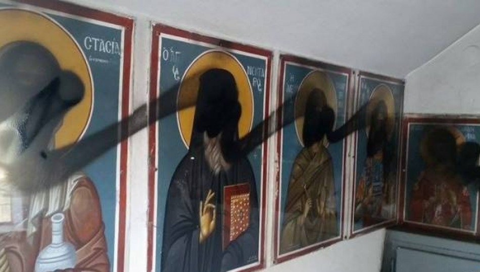 Ερώτηση Ελληνικής Λύσης στη Βουλή για τις 2.339 βεβηλώσεις Χριστιανικών Εκκλησιών