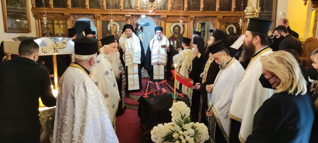 Εξόδιος Ακολουθία Προηγουμένης Ι.Μ. Αγ. Κων/νου και Ελένης Καλαμάτας