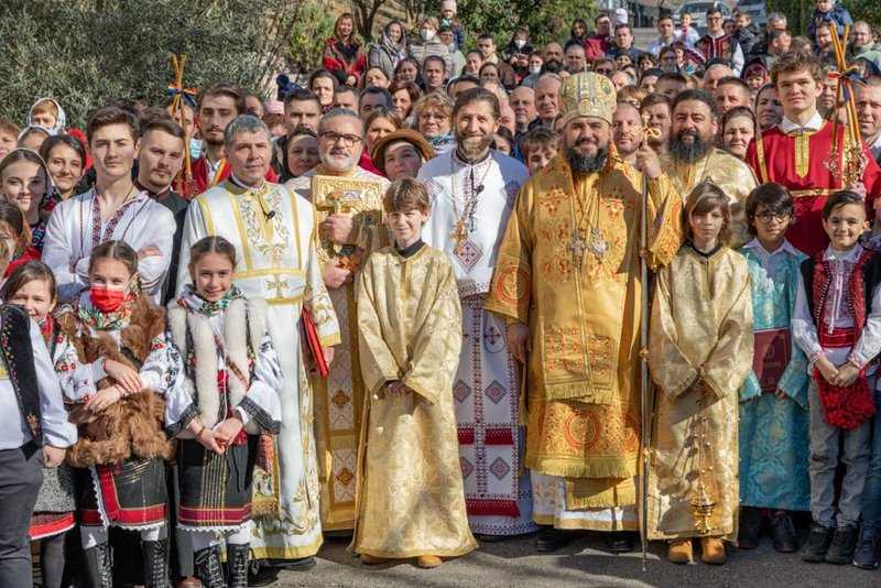 PS Atanasie de Bogdania, îndemn la început de Triod: Să facem faptele fariseului și să asumăm smerenia vameșului