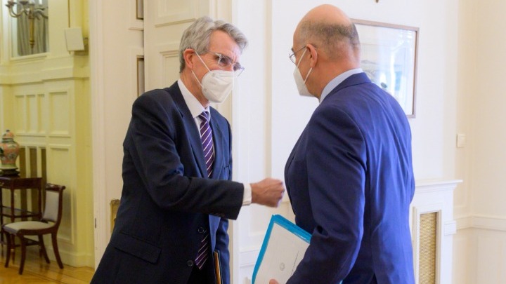 Η Ουκρανία στο επίκεντρο της συνάντησης Δένδια-Πάιατ