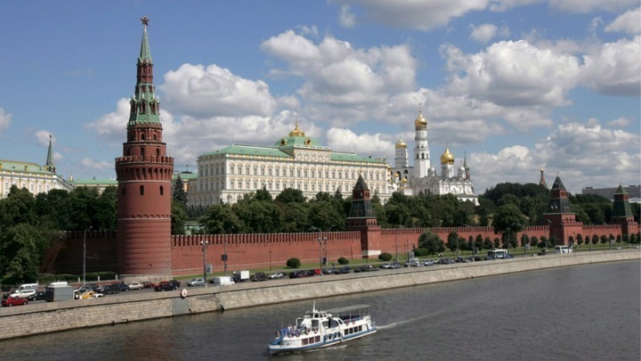 Κρεμλίνο: H αναγνώριση των αυτοαποκαλούμενων Λαϊκών Δημοκρατιών έγινε στα συνταγματικά τους όρια