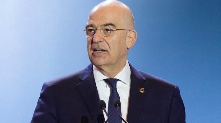 Greek FM expresses concern for safety of large ethnic Greek community of Mariupol region