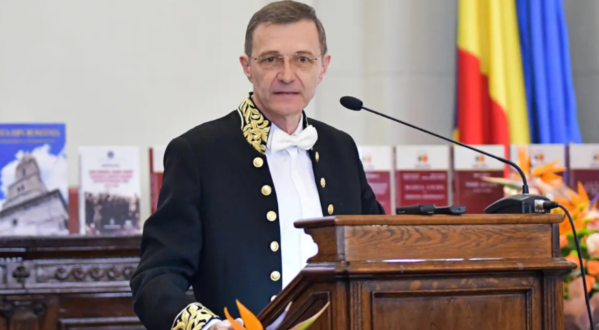 Ioan-Aurel Pop urează cotidianului Patriarhiei Române să continue să răspândească „lumina din lumină”