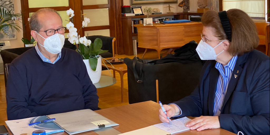 Έπεσαν οι υπογραφές σε τρεις νέες προγραμματικές συμβάσεις πολιτισμικής ανάπτυξης