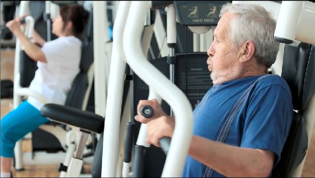 Πλούσιο και σήμερα το πρόγραμμα της Pemptousia.TV