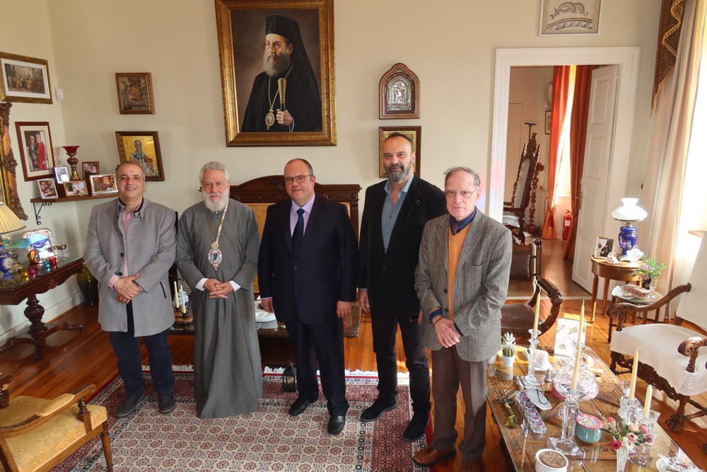 Εθιμοτυπική επίσκεψη στον Μητροπολίτη Σύρου