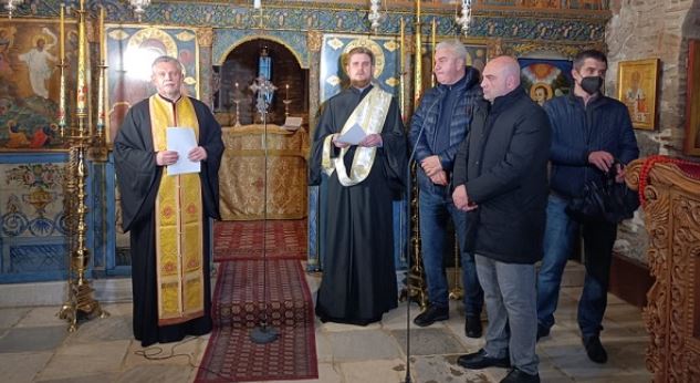 Ουκρανοί προσευχήθηκαν για την ειρήνη στην Μονή Βλατάδων