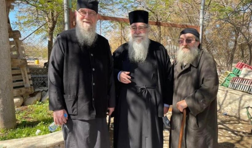 Старца Хризостома поздравил Митрополит Диокесарейский