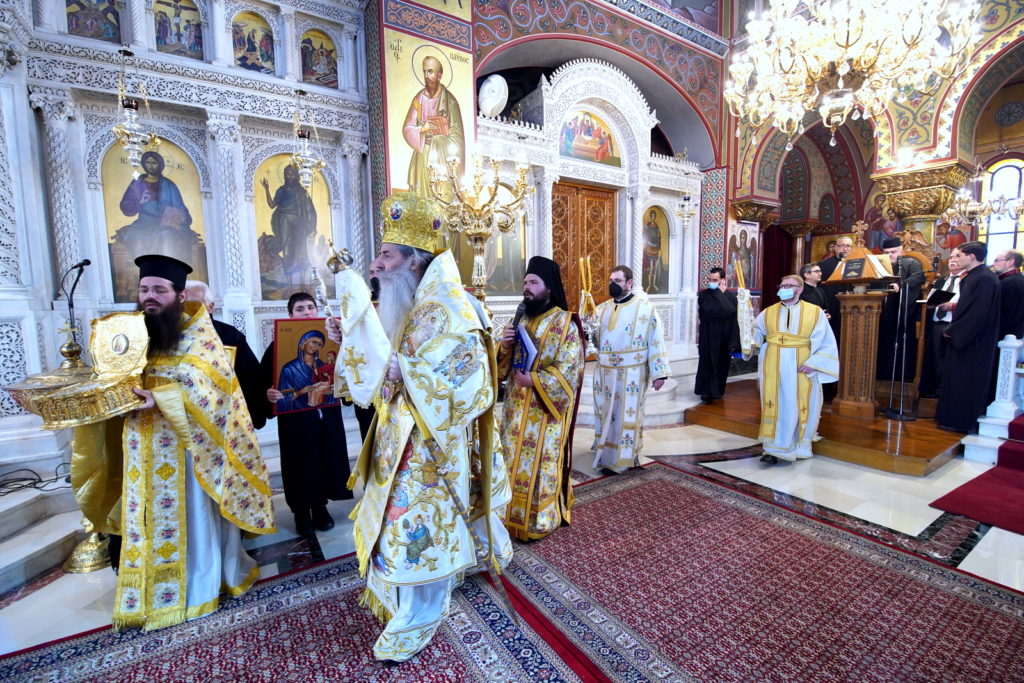 Η Κυριακή της Ορθοδοξίας στον Καθεδρικό Ιερό Ναό Αγίας Τριάδος Πειραιώς