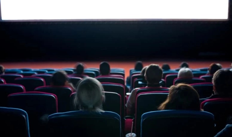 Киностудия Universal приостанавливая прокат фильмов в России