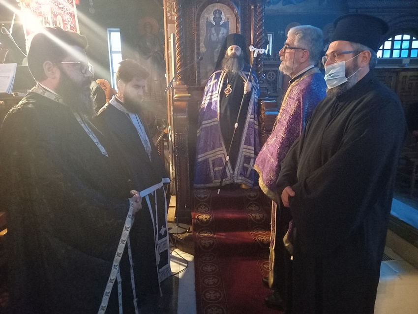 Β’ Κατανυκτικός Εσπερινός στον Ιερό Καθεδρικό Ναό Κορίνθου