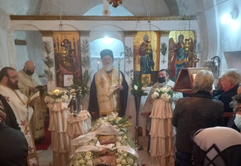 Εξόδιο Ακολουθία τέλεσε ο Μητροπολίτης Αρκαλοχωρίου στο Ίνι Μονοφατσίου