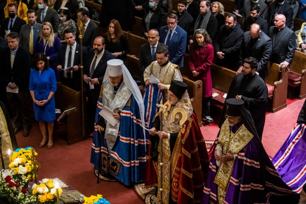 Архиепископът на Америка: Владимир Путин е отговорен за днешните кръвопролития в Украйна | VIDEO & СНИМКИ