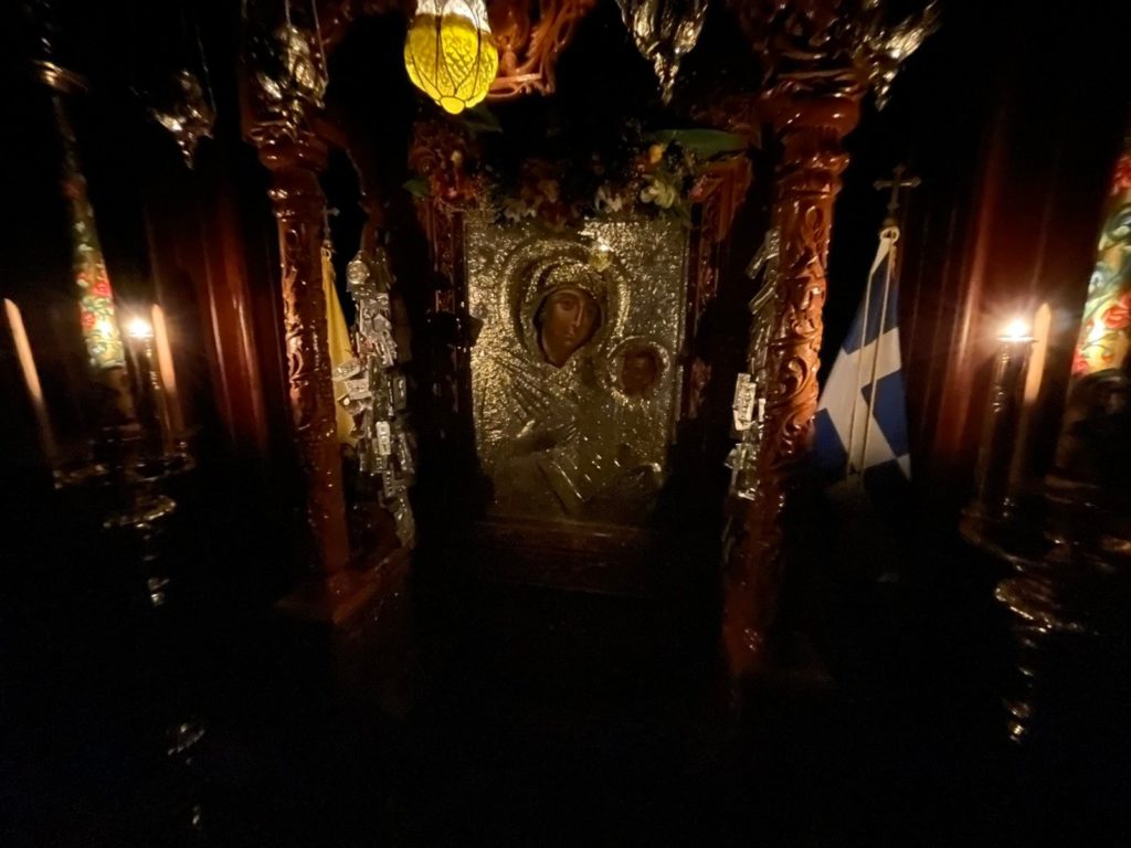 Για τους Χαιρετισμούς της Θεοτόκου