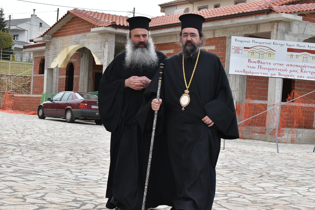 Ο Μητροπολίτης Καστορίας κοντά στους μαθητές του Άργους Ορεστικού