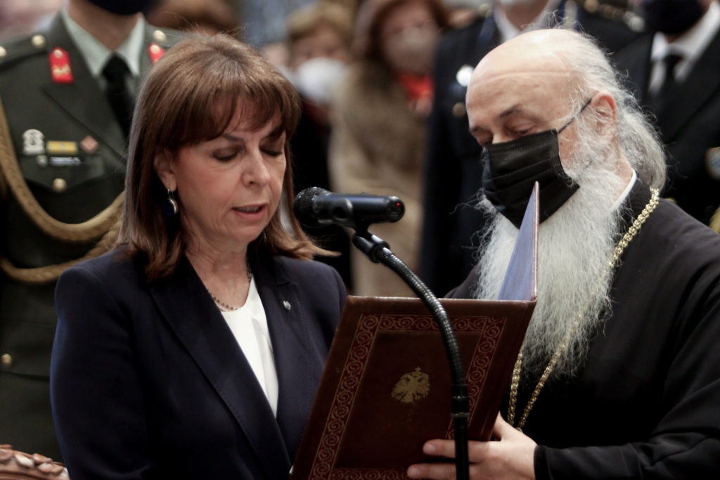 Η ΠτΔ ανέγνωσε το Σύμβολο της Πίστεως και το Πάτερ Ημών (BINTEO)