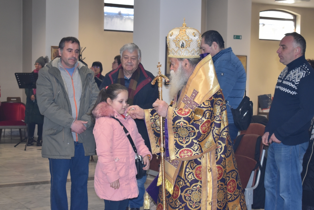 Неделя Православна в катедрален храм „Св. св. Кирил и Методий“ – Ловеч