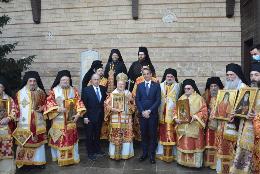 Κυριακή της Ορθοδοξίας στο Φανάρι παρουσία Μητσοτάκη – Νέα έκκληση Οικουμενικού Πατριάρχη για ειρήνη στην Ουκρανία
