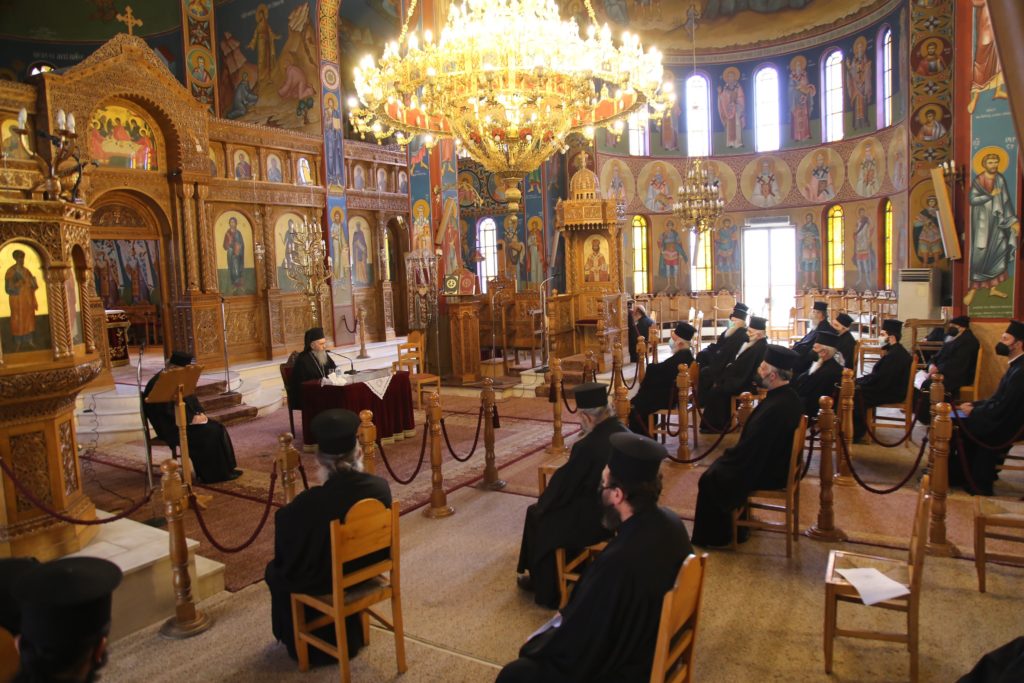 Κάλεσμα Μητροπολίτη Ναυπάκτου σε ιερείς για προσευχή υπέρ της ειρήνης στην Ουκρανία