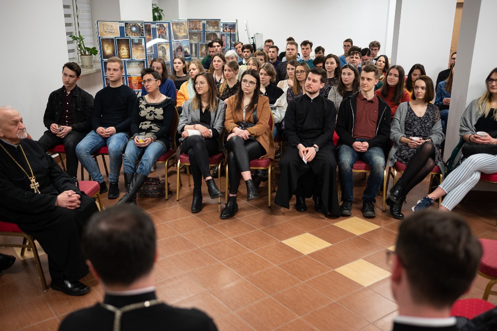 Η εν Πολωνία Εκκλησία αφουγκράζεται τα προβλήματα των φοιτητών