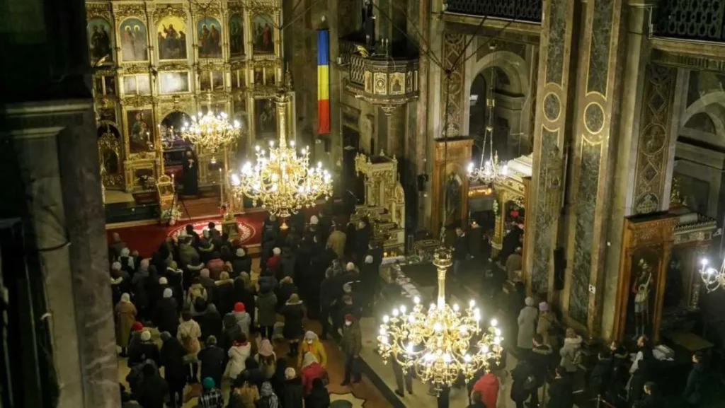 Canonul cel Mare descrie durerea omului de a se vedea despărțit de Dumnezeu, spune PS Nichifor Botoșăneanul