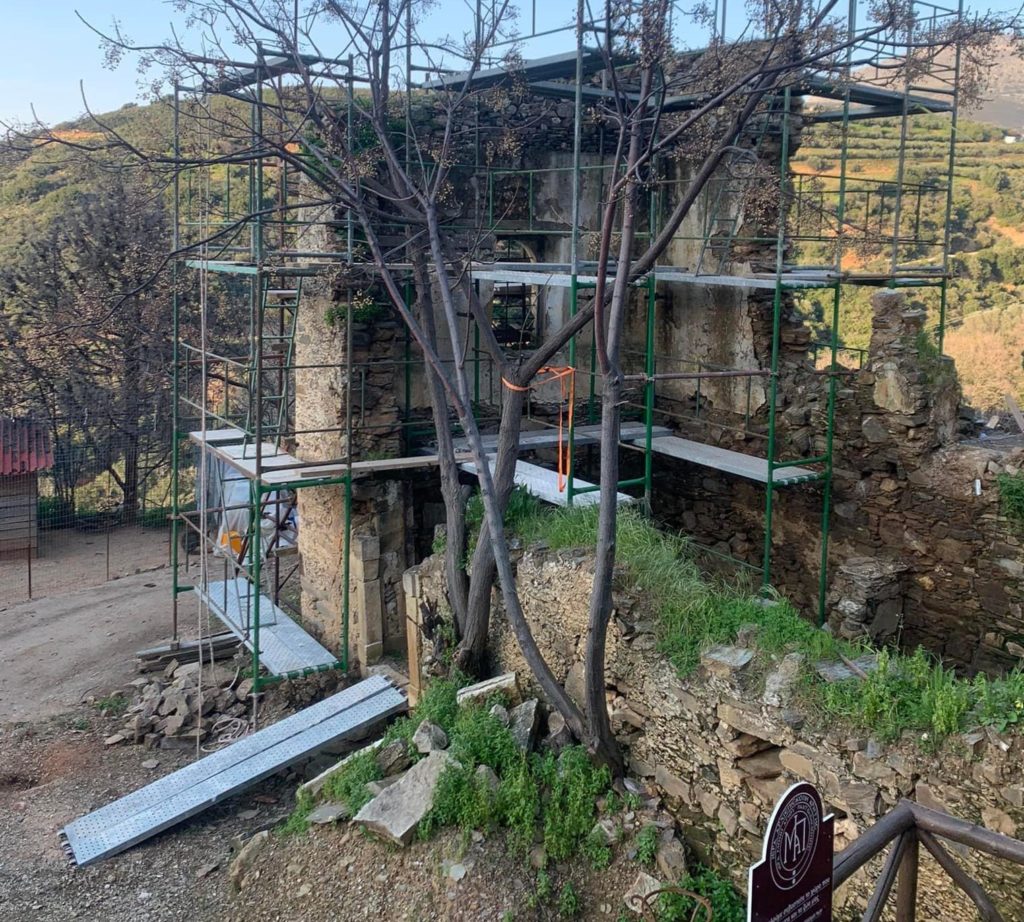 Αναστηλώνουν το παλιό Ηγουμενείο σε ιστορική Μονή του Φόδελε