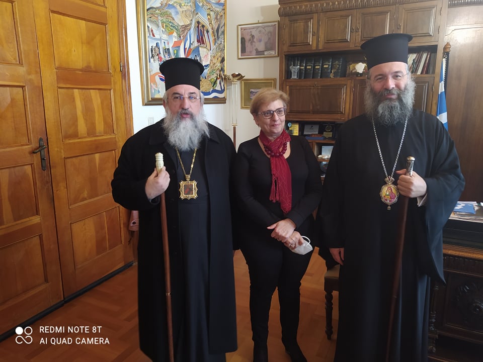 Επίσκεψη Αρχιεπισκόπου Κρήτης και Μητροπολίτη Ρεθύμνης στην Αντιπεριφερειάρχη Ρεθύμνης