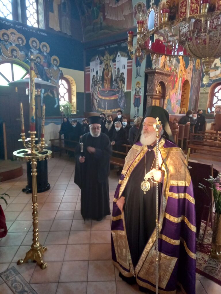 Κυριακή της Σταυροπροσκυνήσεως στο Θραψανό