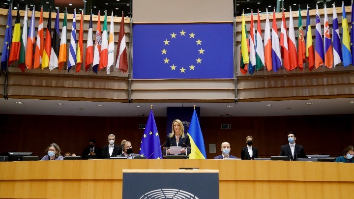 Καταδίκη της «παράνομης εισβολής» της Ρωσίας στην Ουκρανία από το Ευρωπαϊκό Κοινοβούλιο