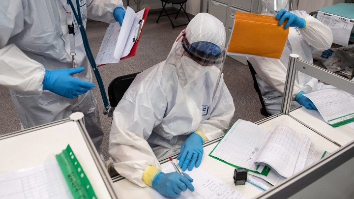 Κορωνοϊός-Ελλάδα: 28.933 νέα κρούσματα, 49 θάνατοι, 351 διασωληνωμένοι