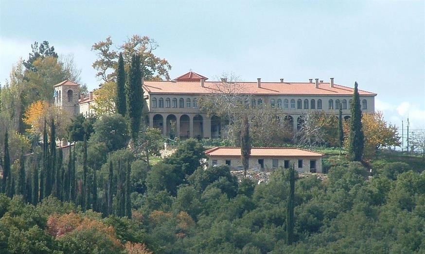 Με τη συμμετοχή του Μητροπολίτη Ύδρας οι εκδηλώσεις στην Αγία Λαύρα Καλαβρύτων