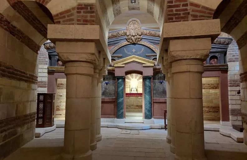 Κάιρο: Στο πανηγυρίζον παρεκκλήσι της Πατριαρχικής Μονής τιμώνται οι Άγιοι Θεόδωροι