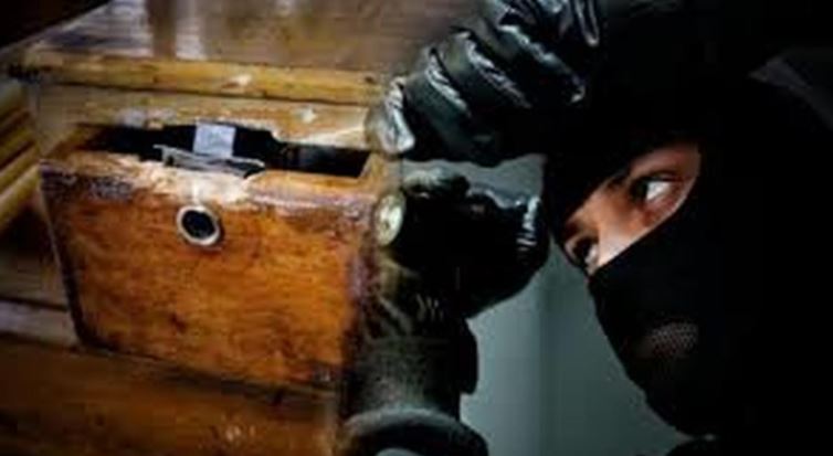 Ιερόσυλος συνελήφθη για κλοπές σε ναούς στην Αιτωλοακαρνανία