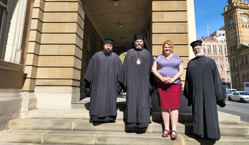 Τασμανία: Επίσκεψη Επισκόπου Χαριουπόλεως στη Δήμαρχο του Χόμπαρτ