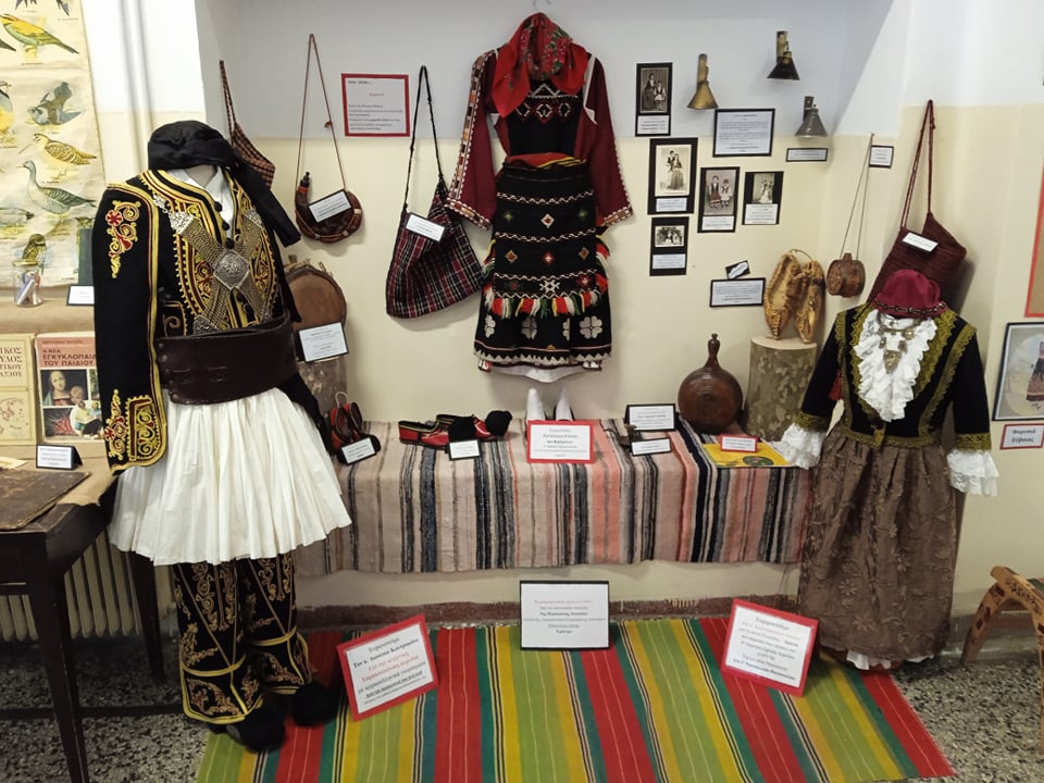 Η λαογραφική έκθεση 1ου Δημοτικού σχολείου Αγρινίου