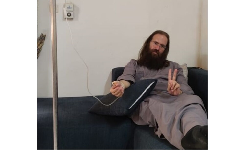 Епископът на Толиара е диагностициран с тиф