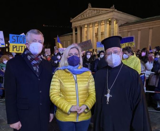 Ευχές της Ιεράς Μητρόπολης Γερμανίας για ειρήνη στον Ουκρανό Πρόξενο