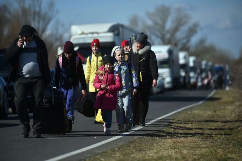 Romanian Orthodox Church continues extensive social, philanthropic actions in aid of Ukrainian war refugees