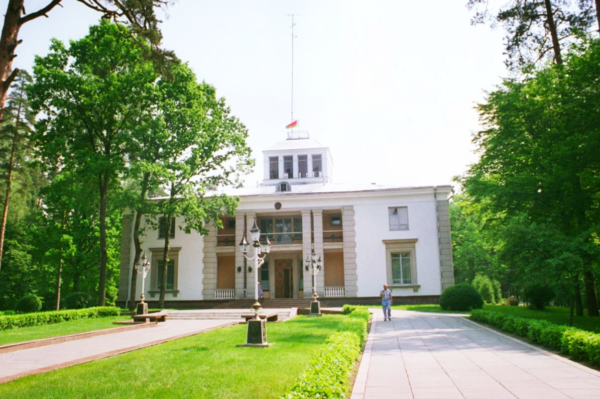 Στις 14:00 οι συνομιλίες στο «Σπίτι του Κυνηγού»