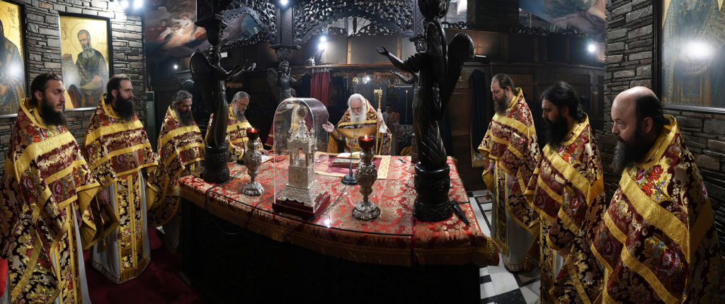 Πώς προέκυψε το «γύρω γύρω όλοι, στη μέση ο Μανώλης»