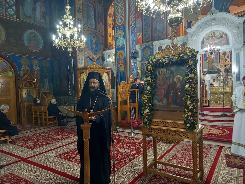 Αρχιμ. π. Ιάκωβος Κανάκης: Οφείλουμε στην ζωή μας να μιμούμαστε την Παναγία μας