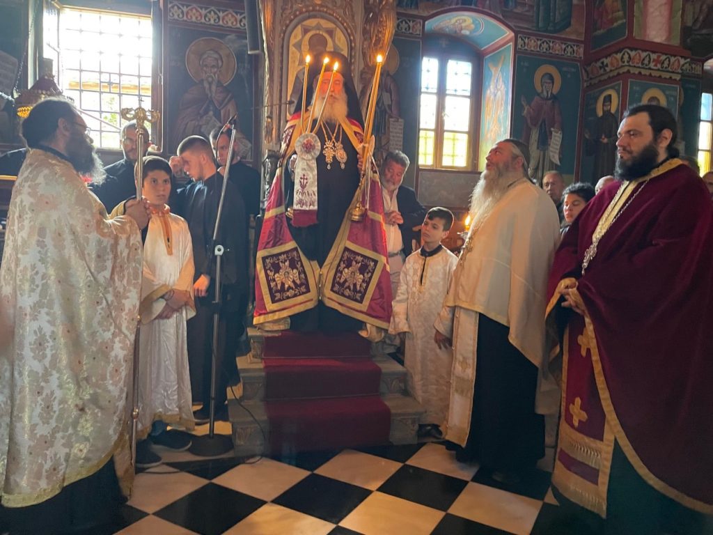 Ο Μητροπολίτης Ύδρας στην Ιερά Μονή Ζωοδόχου Πηγής Πόρου