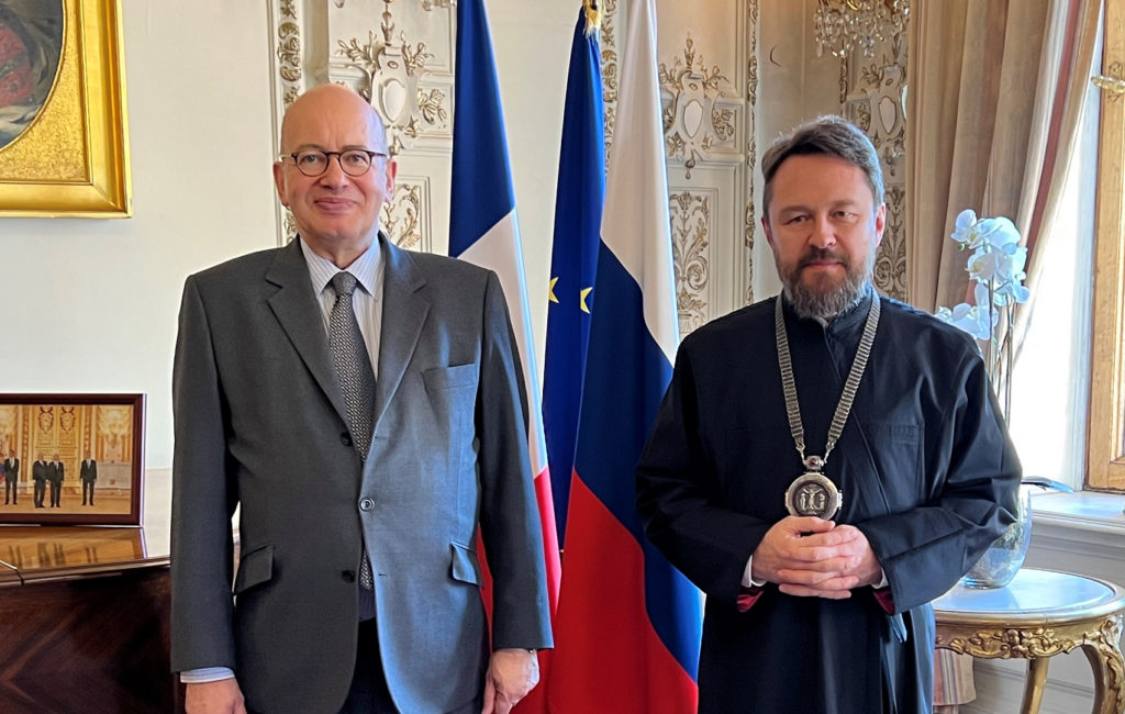 Состоялась встреча председателя ОВЦС с послом Франции в России