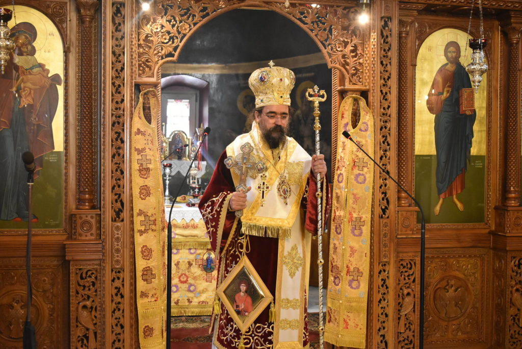 Στιγμές από την Λαμπρή Εβδομάδα στην Μητρόπολη Καστορίας