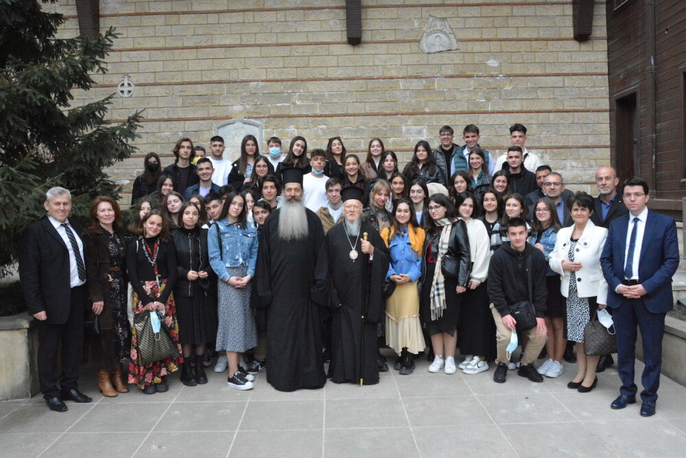 Вселенският Патриарх: Руснаците направиха огромна грешка, че нахлуха в Украйна. Никой проблем не се решава с война | СНИМКИ