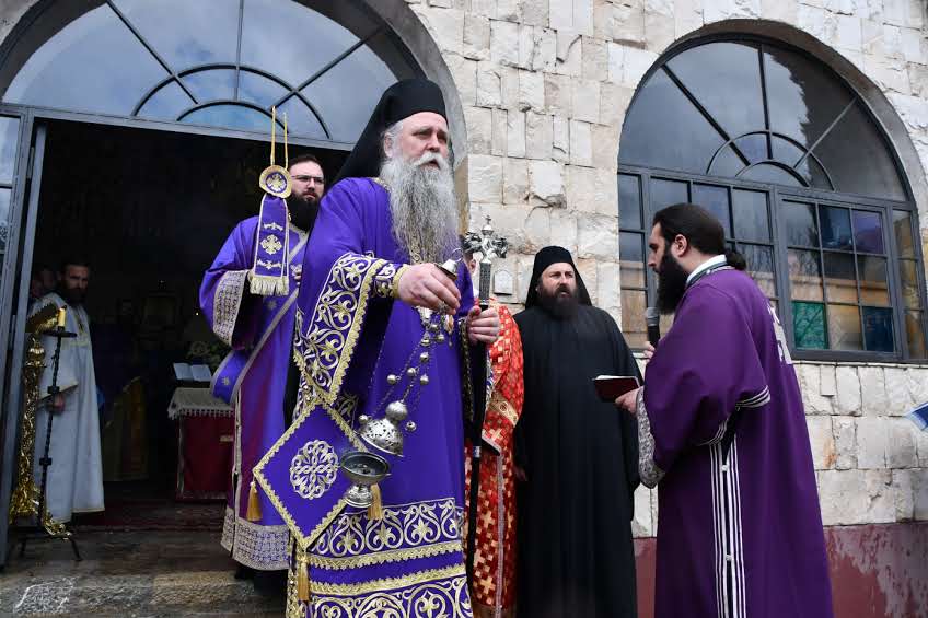 Μαυροβουνίου: Ολοένα και περισσότεροι άνθρωποι επισκέπτονται την Ιερά Μονή Dajbaba